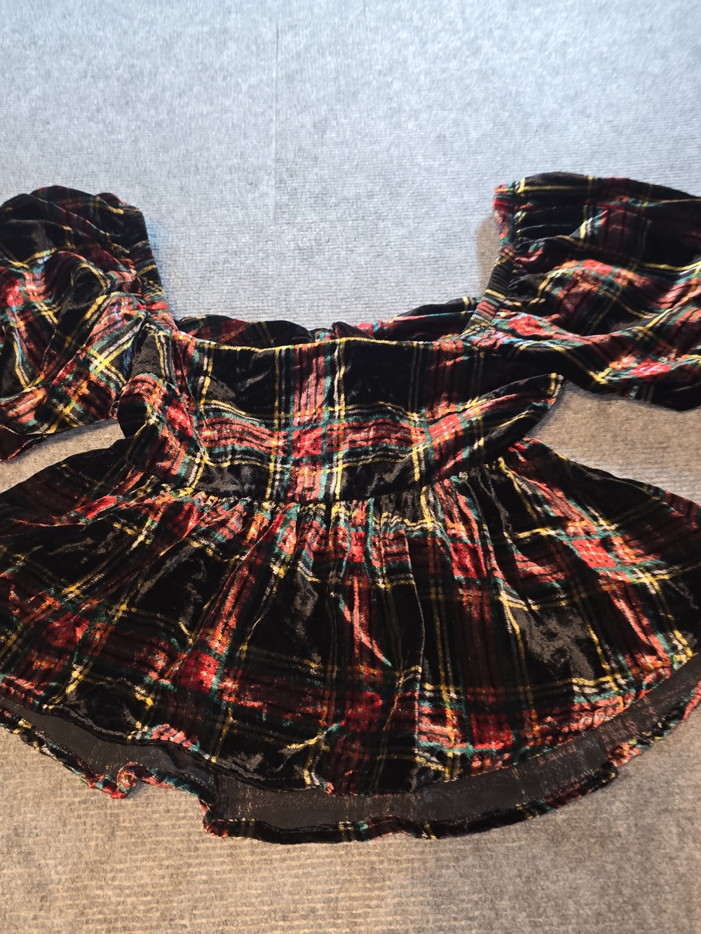 Francesca’s Black Multicolor Velvet Plaid Puff Sleeve Peplum Blouse XS